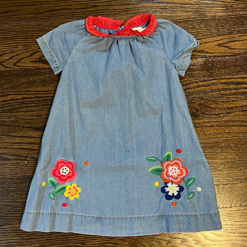 Mini Boden Girls denim Dress size 4-5.